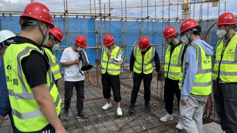 公路建造师培训报名条件揭秘：流程详解与注意事项**